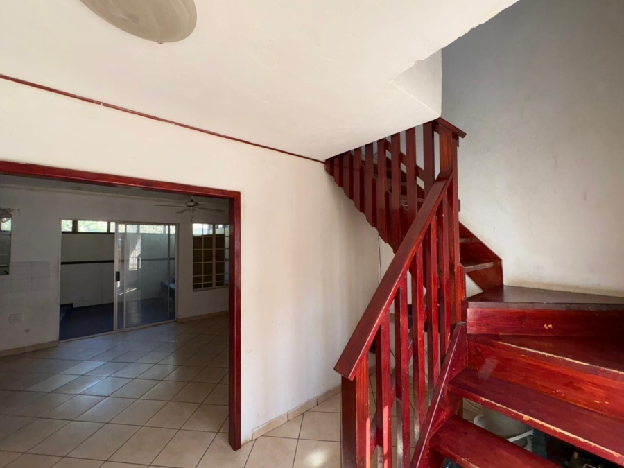 2 Bedroom Property for Sale in Rustenburg Central North West